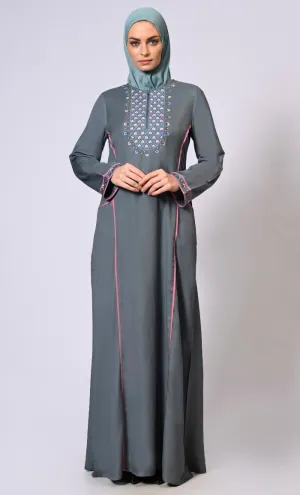 Feminine Flourish: Embroidered Front Zip Grey Abaya with Front Pockets - Final Sale