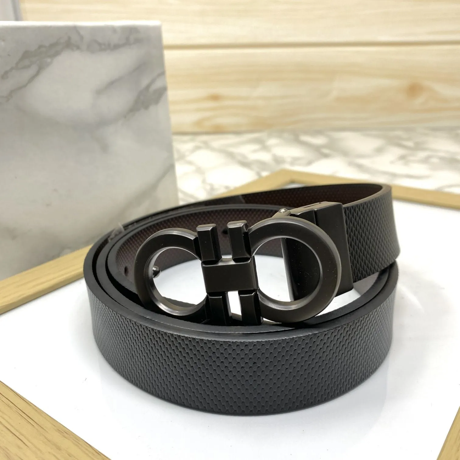 Small Design Formal and Casual Reversible Belt -JonasParamount