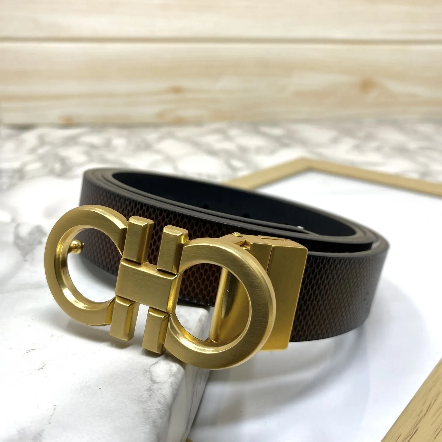Small Design Formal and Casual Reversible Belt -JonasParamount